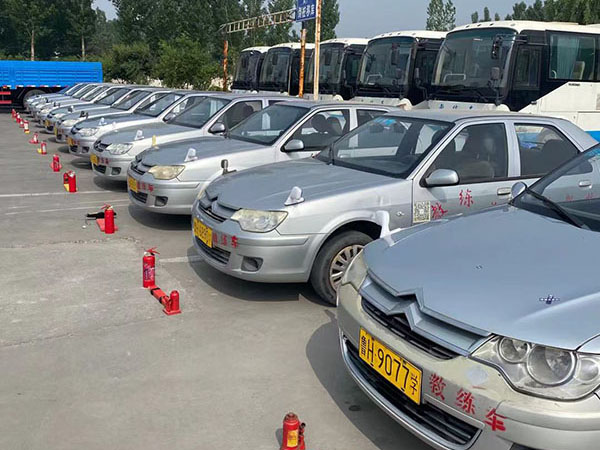 C2小型車自動(dòng)擋